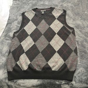 Mens sweater vest size medium